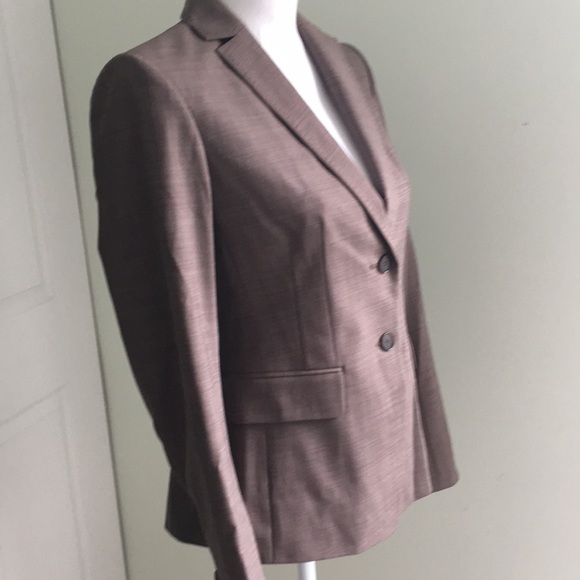Ann Taylor Woman’s Suit Jacket - Picture 8 of 8